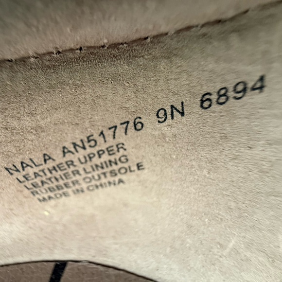 Women’s Abeo B.I.O. System Mary Jane Comfort Shoe Size 9N Low Heel Leather Shoe - Picture 8 of 9